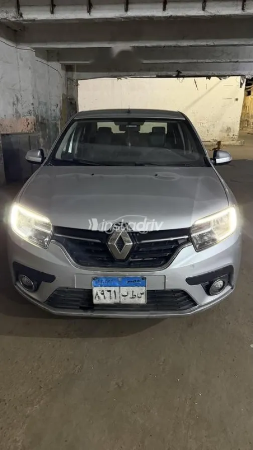 Renault Logan 2019 Silver Used for Sale - 2