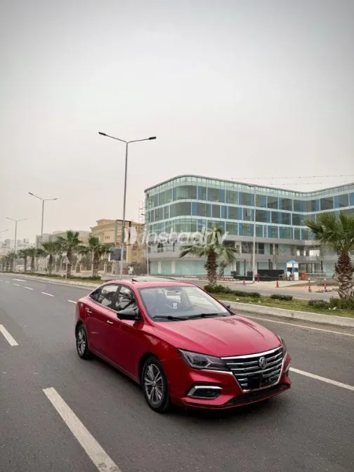 ام جى 5 2021 أحمر مستعملة للبيع - 7