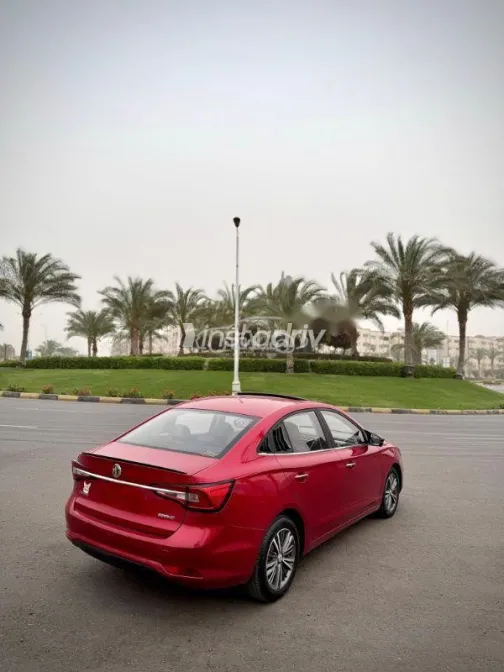 ام جى 5 2021 أحمر مستعملة للبيع - 10