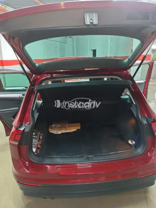 فولكس فاغن تيجون 2018 أبيض مستعملة للبيع - 8