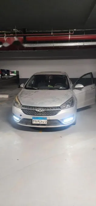 Chery Arrizo 5 2023 White Used for Sale