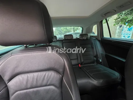 Volkswagen Tiguan 2019 White Used for Sale - 3