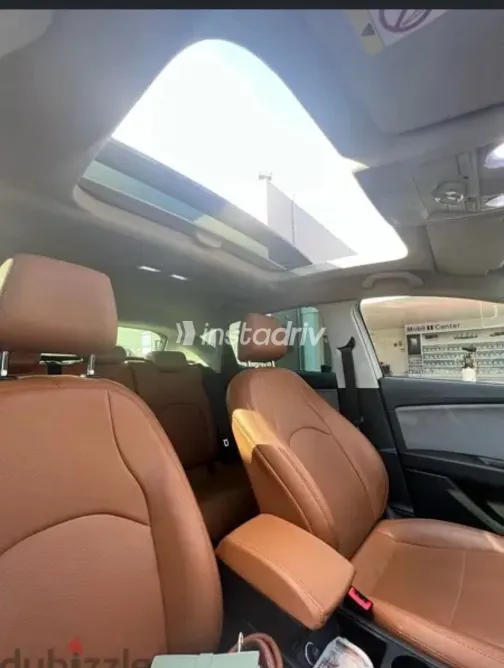 سيات ليون 2019 أبيض مستعملة للبيع - 2