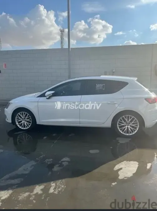 سيات ليون 2019 أبيض مستعملة للبيع - 3