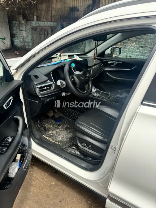 شيرى 8  تيجو 2025 أبيض مستعملة للبيع - 1