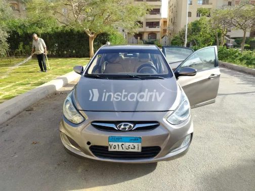 Hyundai Accent RB 2014 White Used for Sale - 2