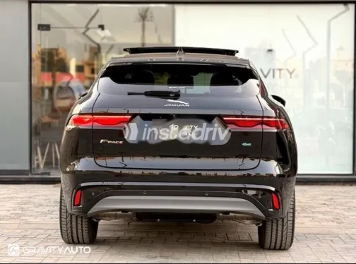Jaguar F-Pace 2022 Black Used for Sale - 4