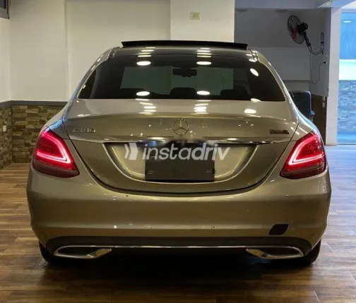 Mercedes C 180 2019 Silver Used for Sale - 4