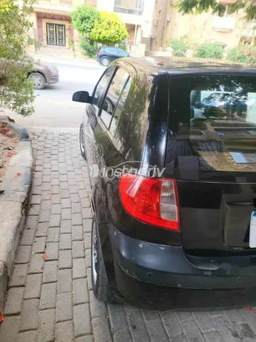 Hyundai Getz 2009 Black Used for Sale - 3