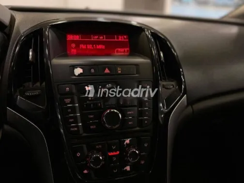 Opel Astra 2015 Black Used for Sale - 8