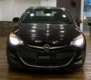 Opel Astra 2015 Black Used for Sale