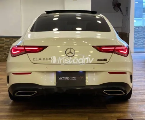 Mercedes CLA 200 2022 White Used for Sale - 4