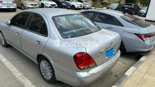 نيسان صنى 2008 فضي مستعملة للبيع - 5