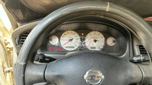نيسان صنى 2008 فضي مستعملة للبيع - 10
