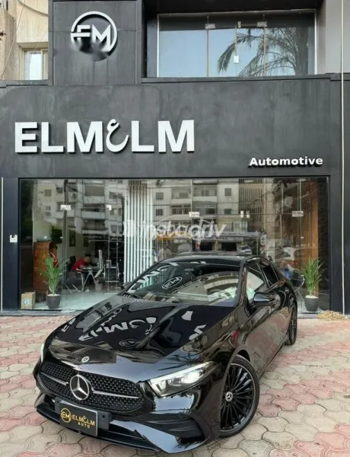 مرسيدس A 200 2024 أسود مستعملة للبيع - 1