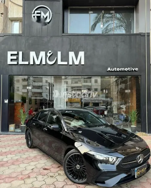 مرسيدس A 200 2024 أسود مستعملة للبيع - 4