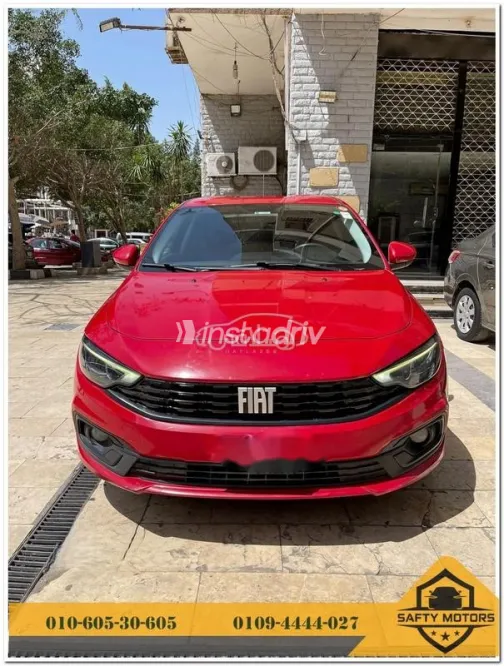 Fiat Tipo 2021 Red Used for Sale - 1