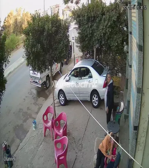 Toyota Corolla 2006 White Used for Sale - 1