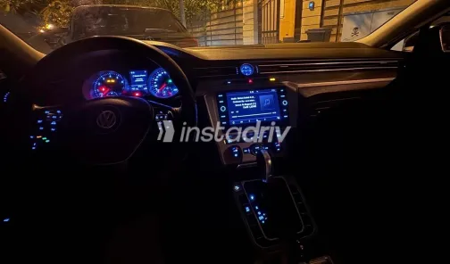 فولكس فاغن باسات 2018 أبيض مستعملة للبيع - 5