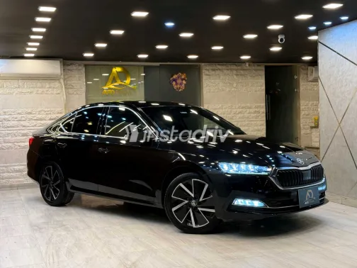 Skoda Octavia 2021 White Used for Sale - 9