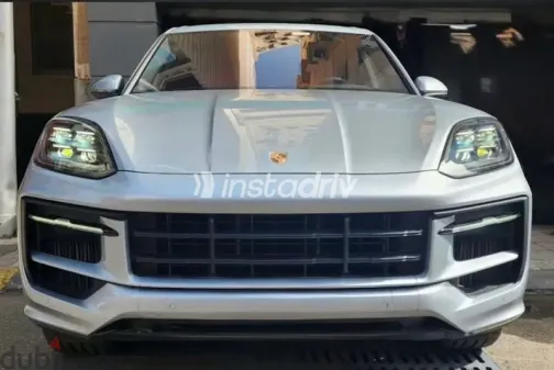 بورش كايين 2022 أبيض مستعملة للبيع - 4