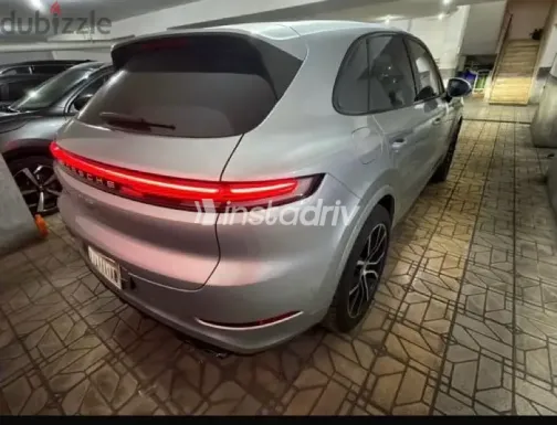 بورش كايين 2022 أبيض مستعملة للبيع - 5