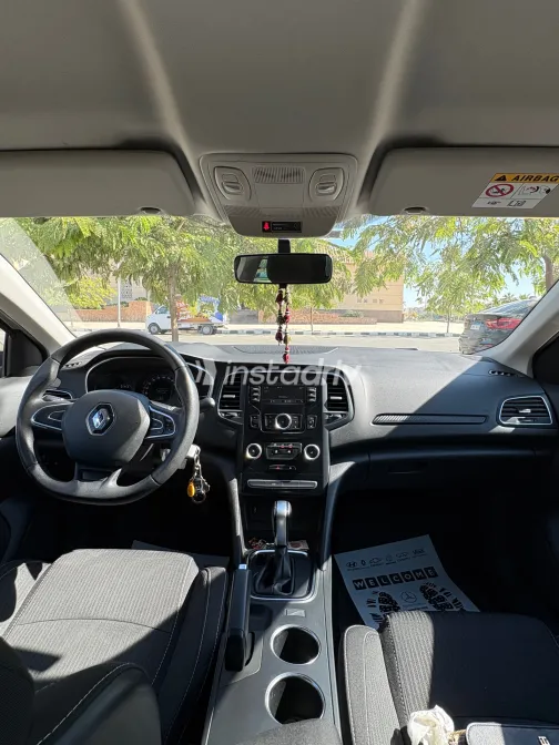 رينو ميجان 2021 أبيض مستعملة للبيع - 10