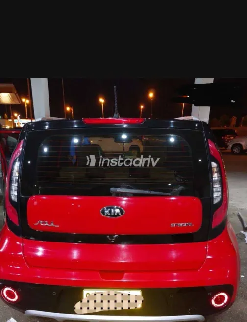 Kia Soul 2017 White Used for Sale - 1