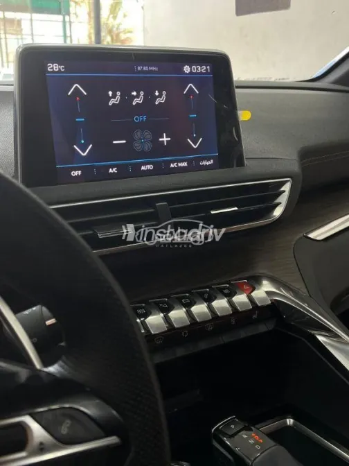 Peugeot 3008 2021 Red Used for Sale - 4