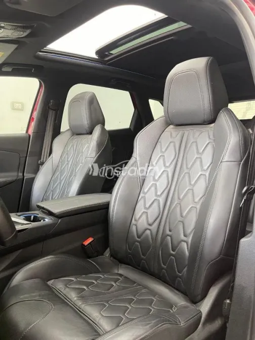 Peugeot 3008 2021 Red Used for Sale - 5