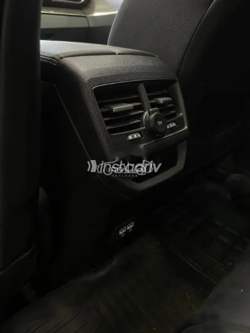 Peugeot 3008 2021 Red Used for Sale - 8