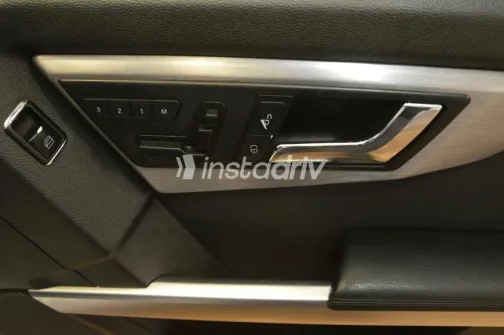 مرسيدس GLK 300 2010 أبيض مستعملة للبيع - 9