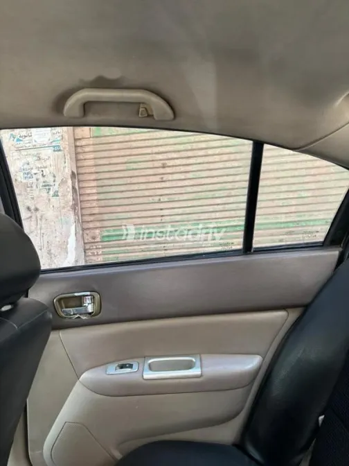 اسبيرانزا A516 2010 أسود مستعملة للبيع - 4