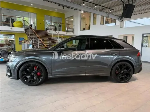 Audi Q8 2024 Gray Used for Sale - 4