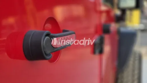 Jeep Wrangler 2012 Red Used for Sale - 7