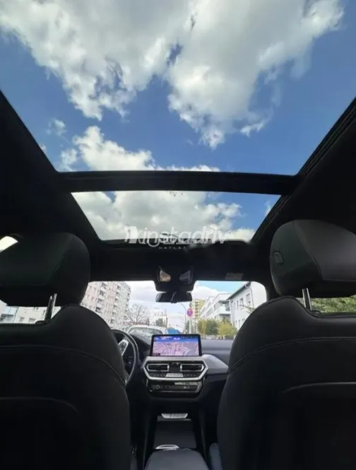 بي ام دبليو IX3 2023 أسود مستعملة للبيع - 10