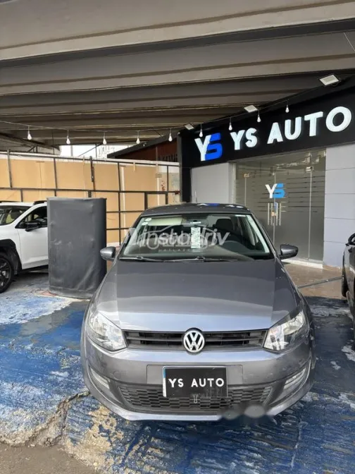 Volkswagen Polo 2013 Gray Used for Sale - 1