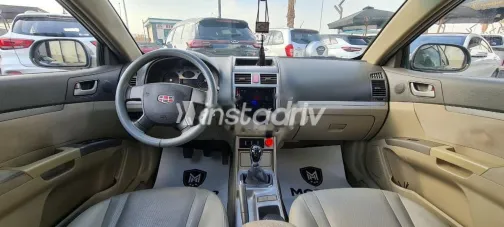 جيلي امجراند X7 2014 رمادي مستعملة للبيع - 4