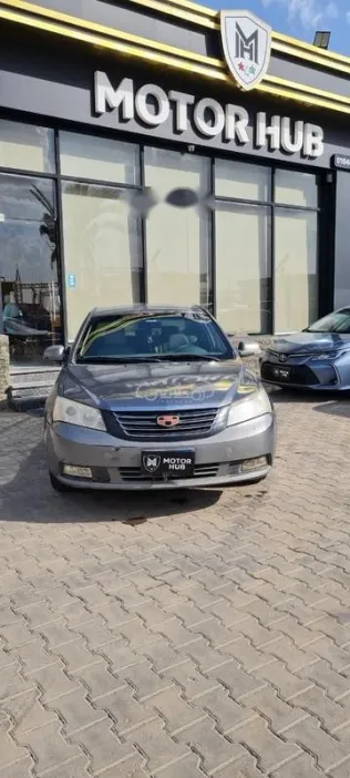 جيلي امجراند X7 2014 رمادي مستعملة للبيع