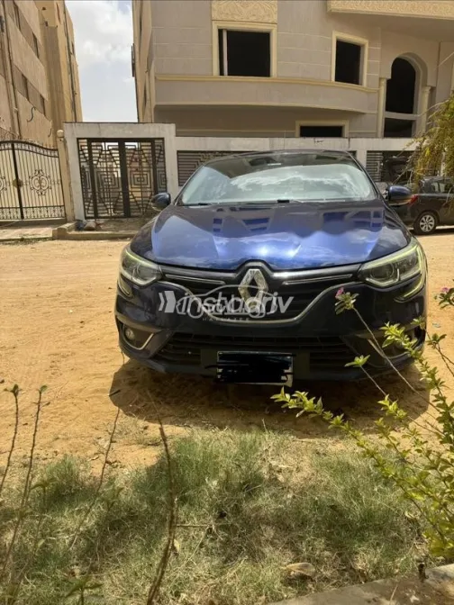 رينو ميجان 2017 أبيض مستعملة للبيع - 2