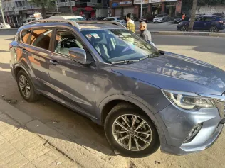 جيتور X70 2022 أبيض مستعملة للبيع