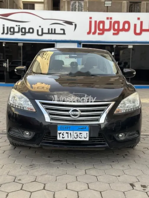 نيسان سنترا 2019 أسود مستعملة للبيع - 1