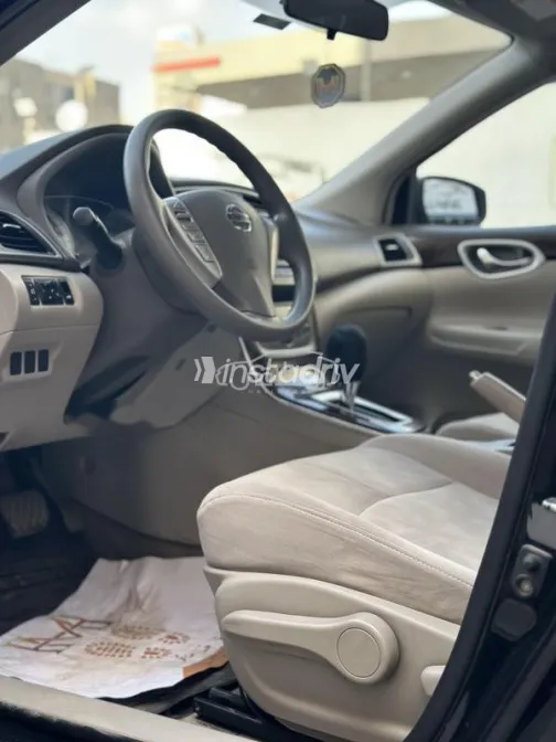 نيسان سنترا 2019 أسود مستعملة للبيع - 3