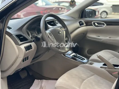 نيسان سنترا 2019 أسود مستعملة للبيع - 6