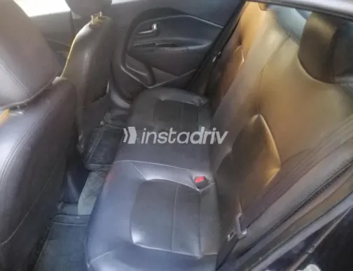 كيا ريو 2013 أزرق غامق مستعملة للبيع - 4