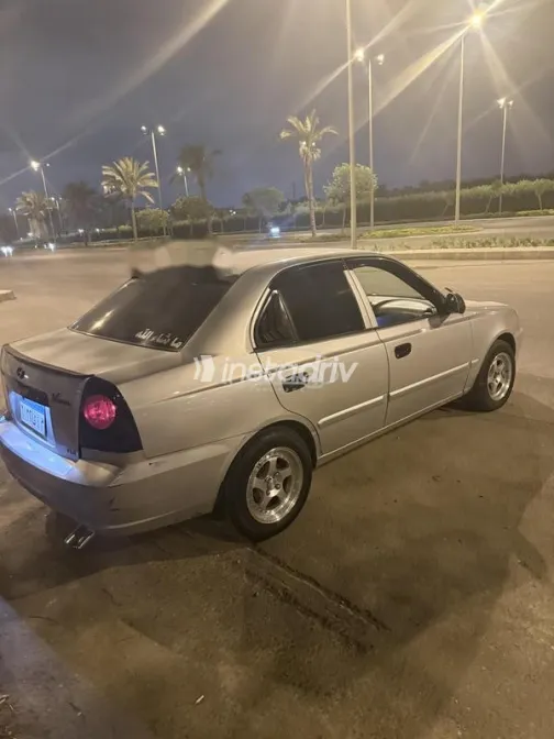 Hyundai Verna 2012 Silver Used for Sale - 9