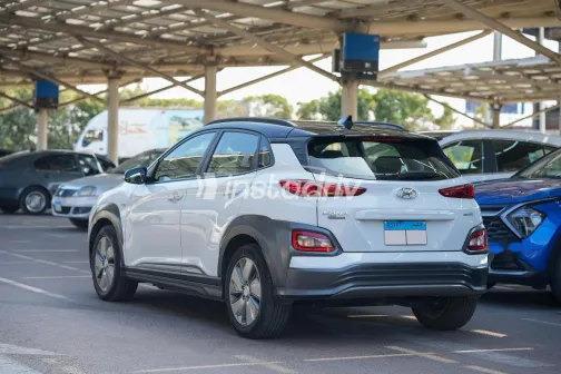 Hyundai Kona 2020 White Used for Sale - 6