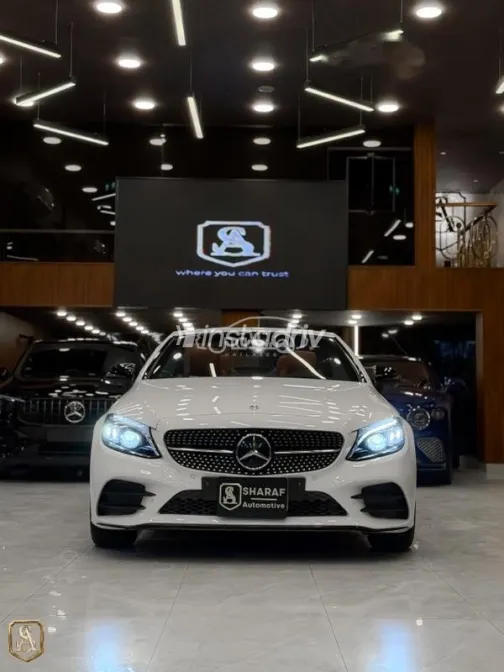 مرسيدس C 180 2023 أبيض مستعملة للبيع - 1