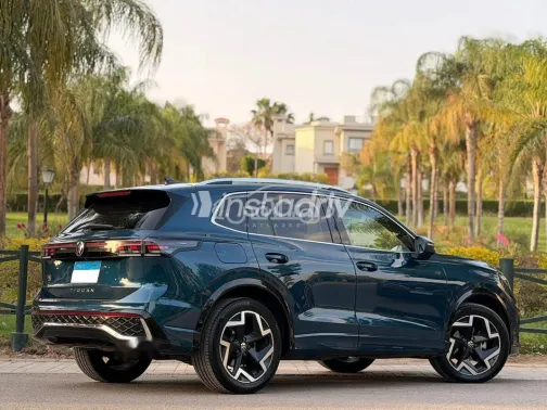 فولكس فاغن تيجون 2024 أزرق غامق مستعملة للبيع - 5