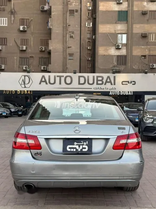 مرسيدس E 250 2012 رمادي مستعملة للبيع - 10